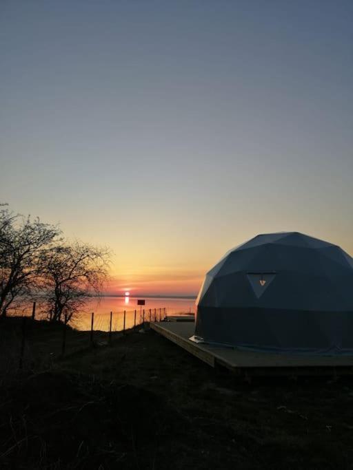 beautiful located dome Hotel Wapnica  Exterior foto